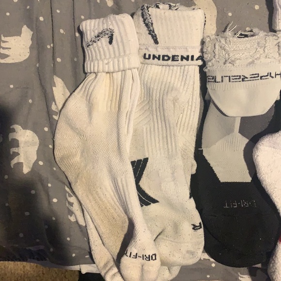 NOT FOR SALE ANYMORE (won’t let me delete this listing) - Picture 2 of 4